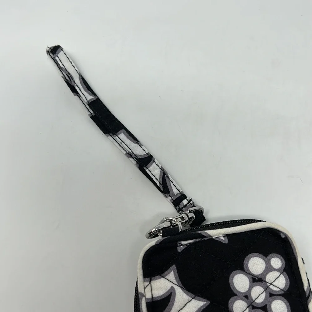 Vera Bradley Wristlet Wallet Excellent Condition - Picture 7 of 9